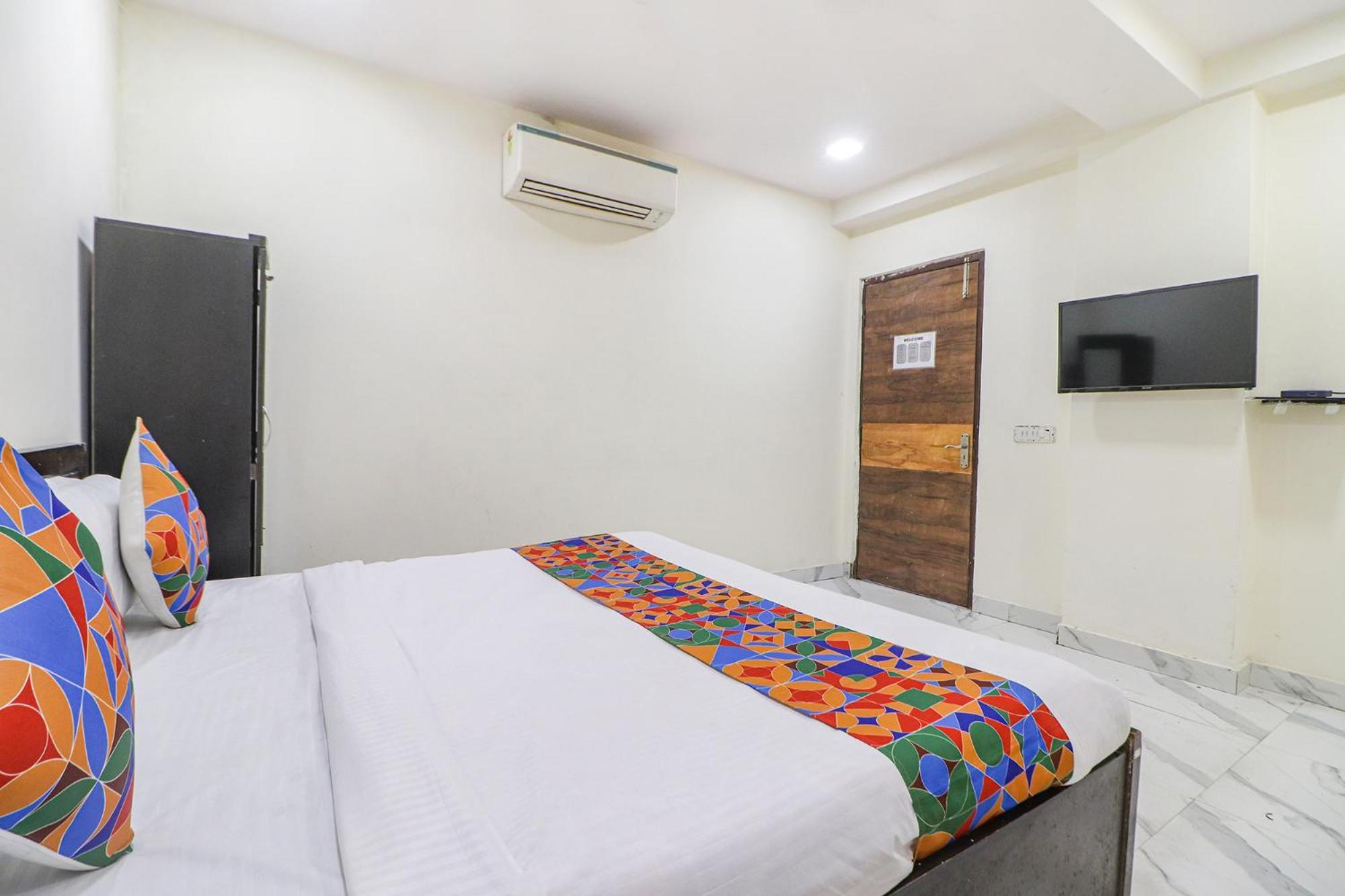 Fabexpress King Stay New Delhi Exterior photo